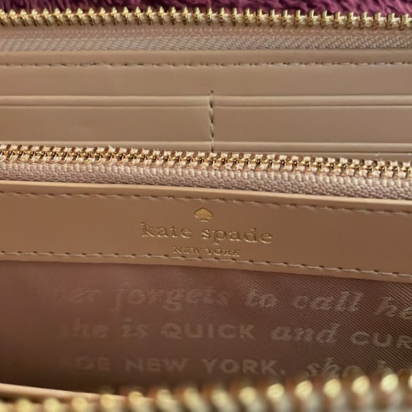 Glimmer Boxed Large Continental Wallet - Gold Glitter - kate spade - like new - Picture 5 of 6